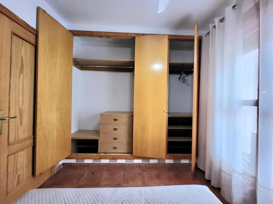 Flamenco, Apartamento Exclusivo De Dos Habitaciones En El Pleno Del Casco Antiguo, Alicante, Playa, Centro Historico, Rambla 外观 照片